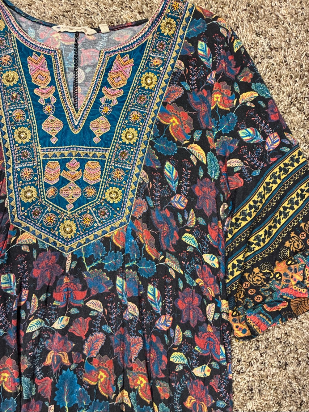 Soft Surroundings Toscana Embroidered Beaded Tunic Top - Picture 4 of 11